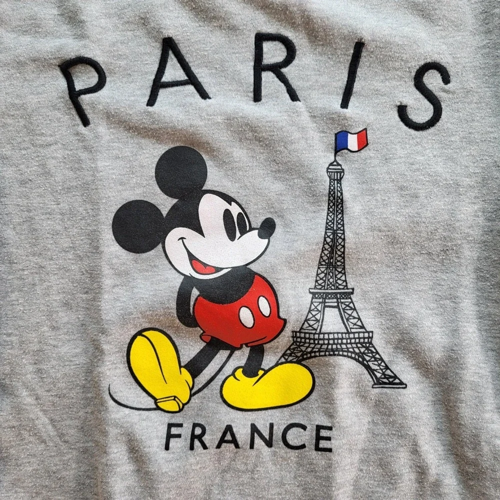 Disney Mickey Mouse Paris France Sweatshirt Gray Eiffel Tower Graphic Mens M
